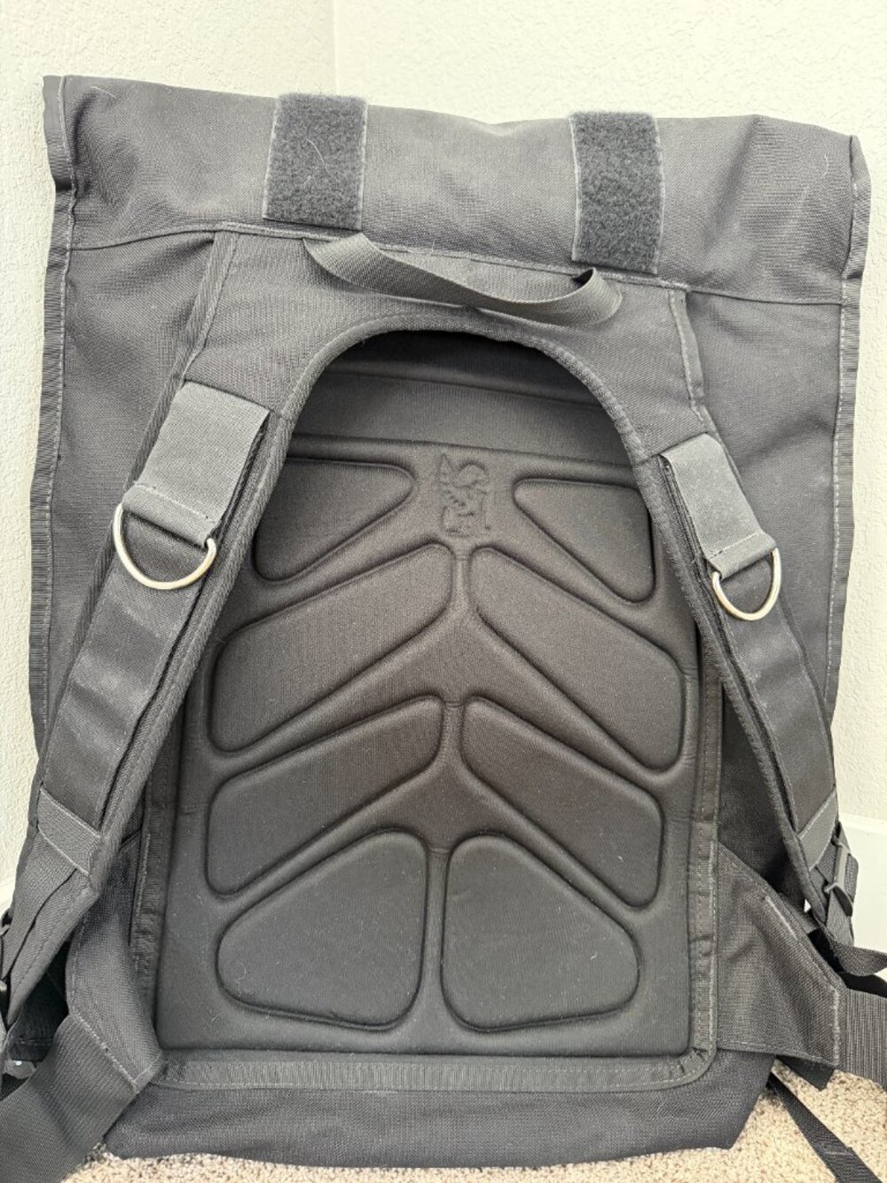 CHROME Black Ivan Rolltop Large Messenger Backpack Commuter Bag - Picture 6 of 13